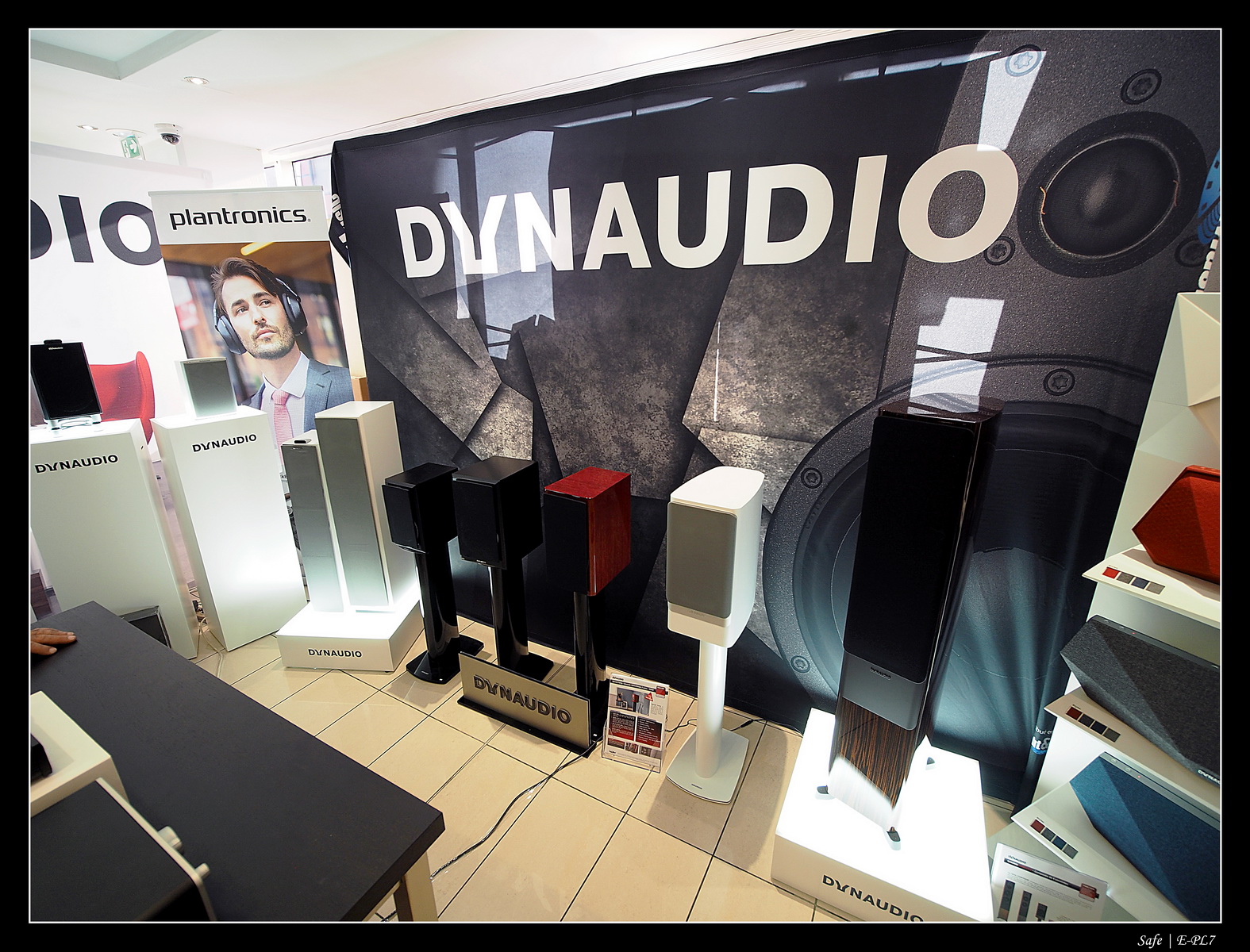 2017   10   Salon HC Paris   10